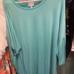 Lularoe top